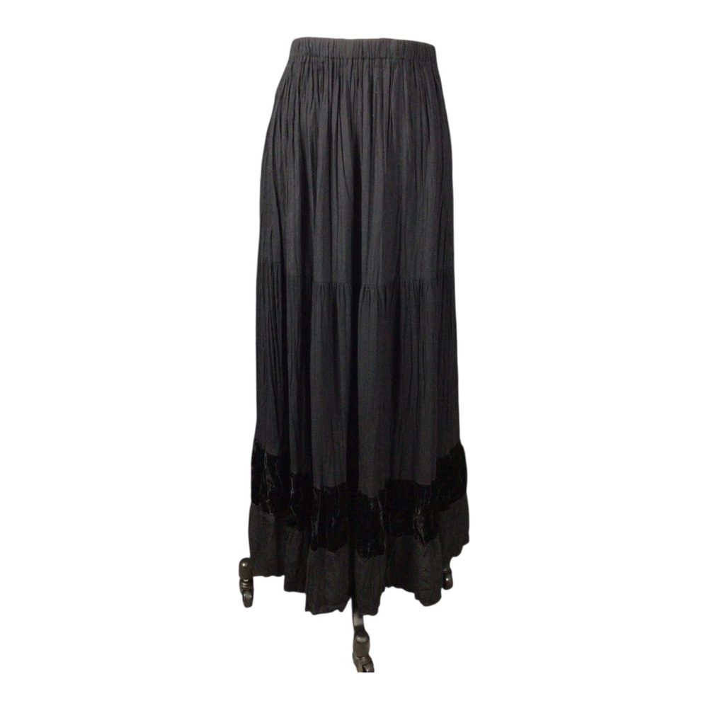Vtg. Lucia Lukken Broomskirt Black Tiered Maxi Skirt Velvet Trim Small Festival